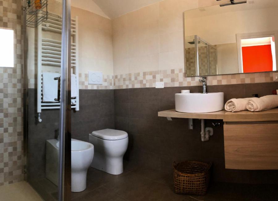 B&B Via Roma Чезате Экстерьер фото