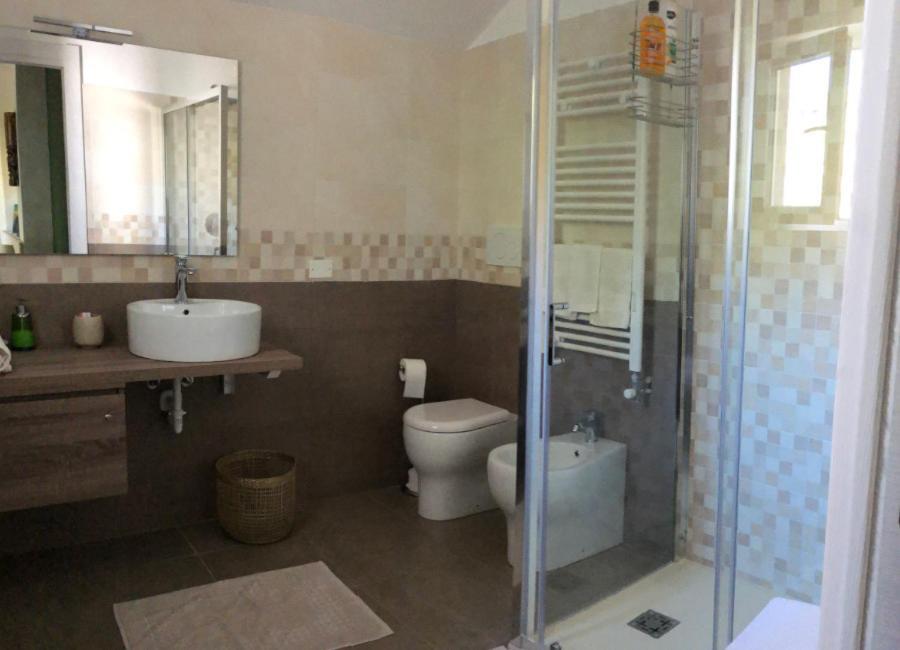 B&B Via Roma Чезате Экстерьер фото